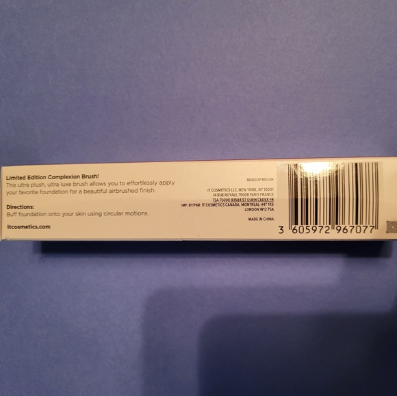 IT Cosmetics Heavenly Luxe Limited Edition Complexion Brush, NIB - Picture 4 of 5